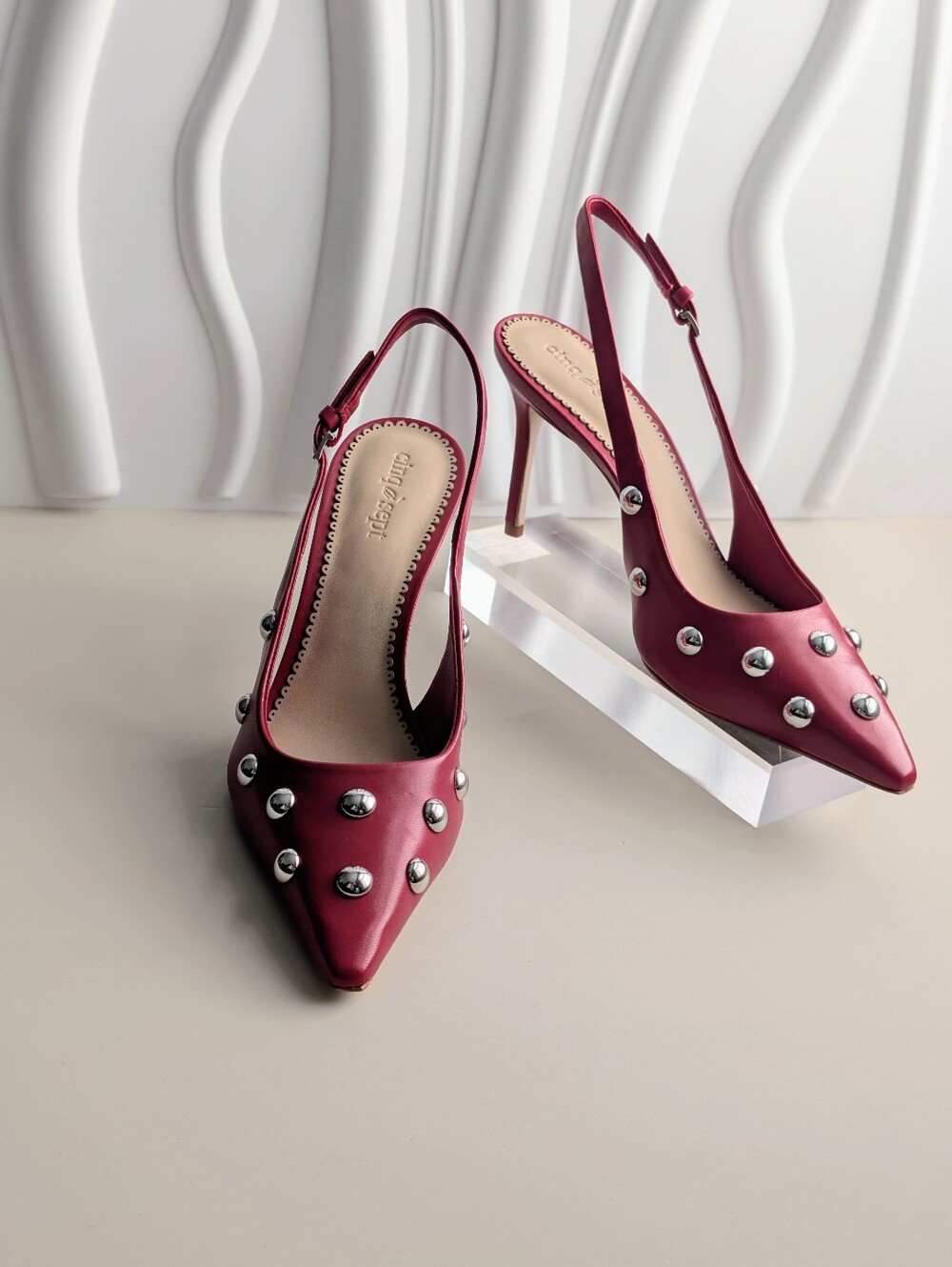 NIB Cinq à Sept Rhonda Studded Leather Slingback Heels Cherry Rose 8.5 ♥️
